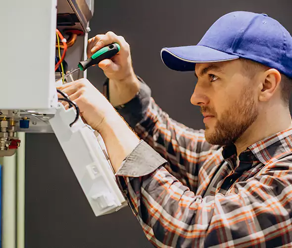Expert Tankless Water Heater Plumber in Lynn, MA
