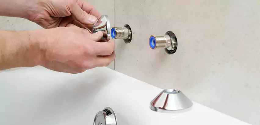 Bathtub Faucet Diverter Replacement in Lynn