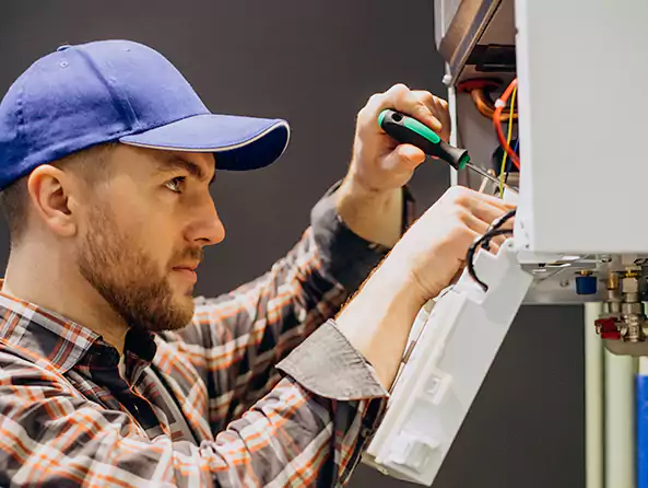 Why Choose Lynn's Plumbing for Electric Tankless Water Heater Installation in Lynn, MA?