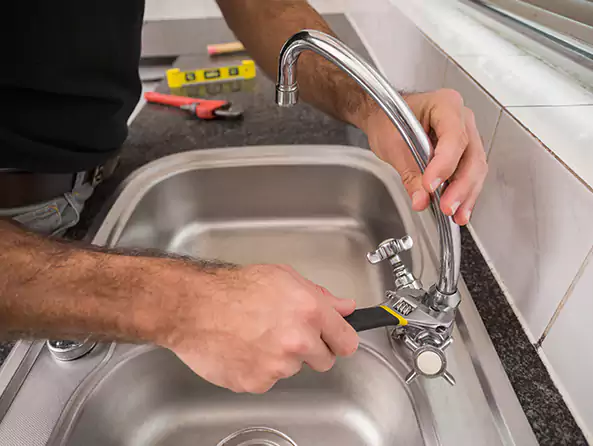 Why Choose Lynn's Plumbing for Faucet Replacement in Lynn, MA?