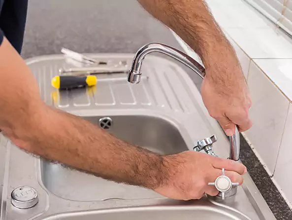 Why Choose Lynn's Plumbing for Plumbing Replacement in Lynn, MA?