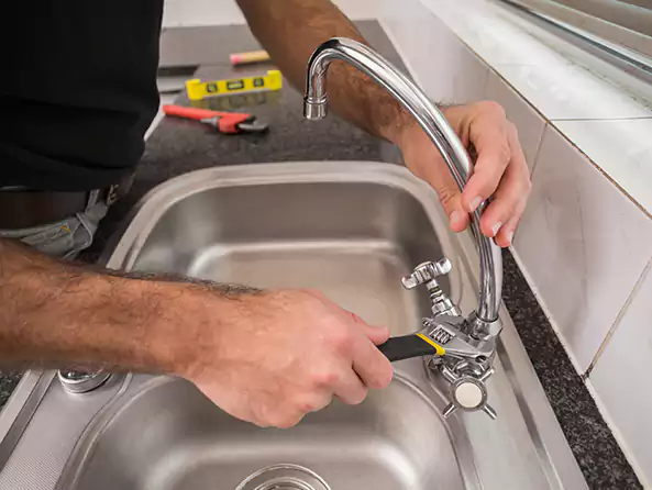 Why Choose Lynn's Plumbing for Sink Installation in Lynn, MA?
