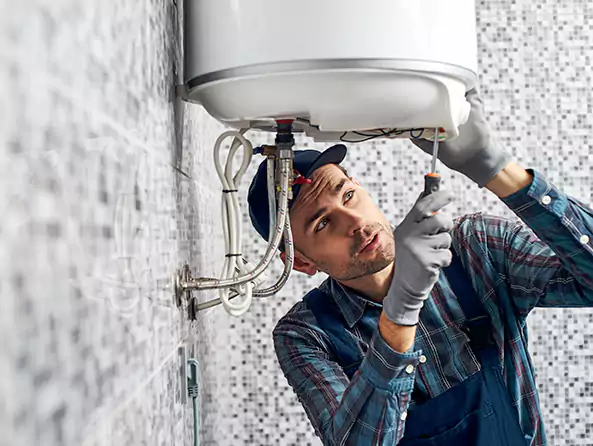 Why Choose Lynn's Plumbing for Water Heater Maintenance in Lynn, MA?